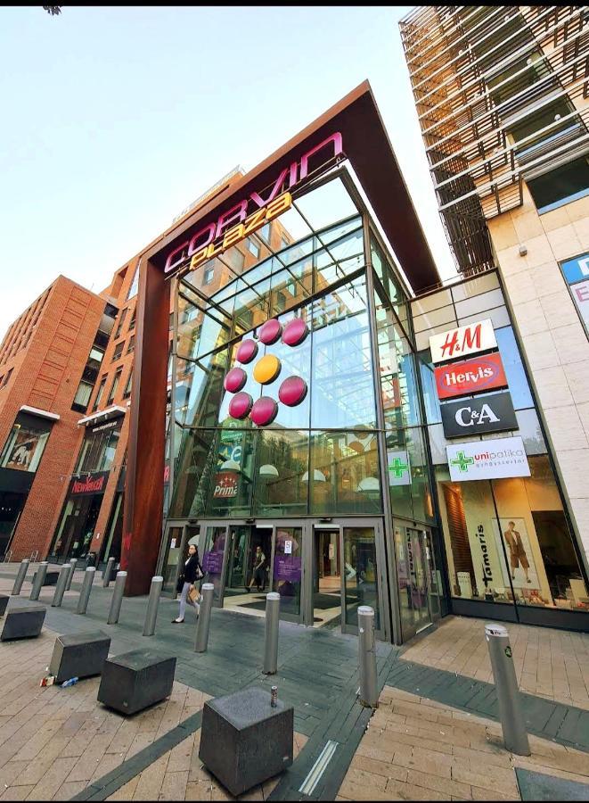 Feel Home Deluxe Corvin # Free Parking # Ac # Elevator Budapest Ngoại thất bức ảnh