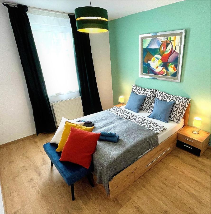 Feel Home Deluxe Corvin # Free Parking # Ac # Elevator Budapest Ngoại thất bức ảnh
