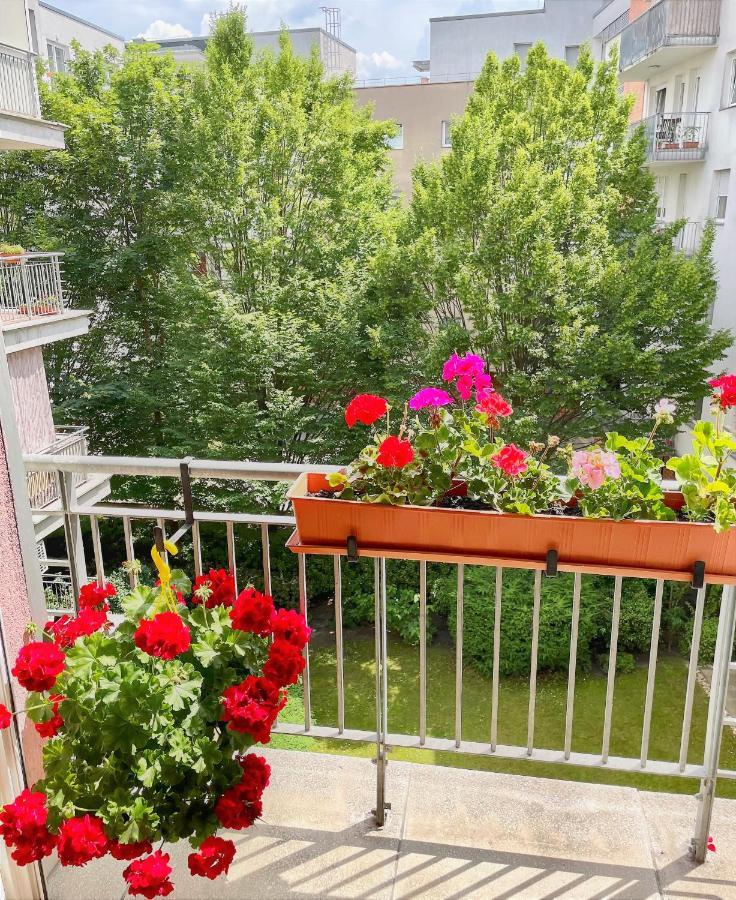 Feel Home Deluxe Corvin # Free Parking # Ac # Elevator Budapest Ngoại thất bức ảnh