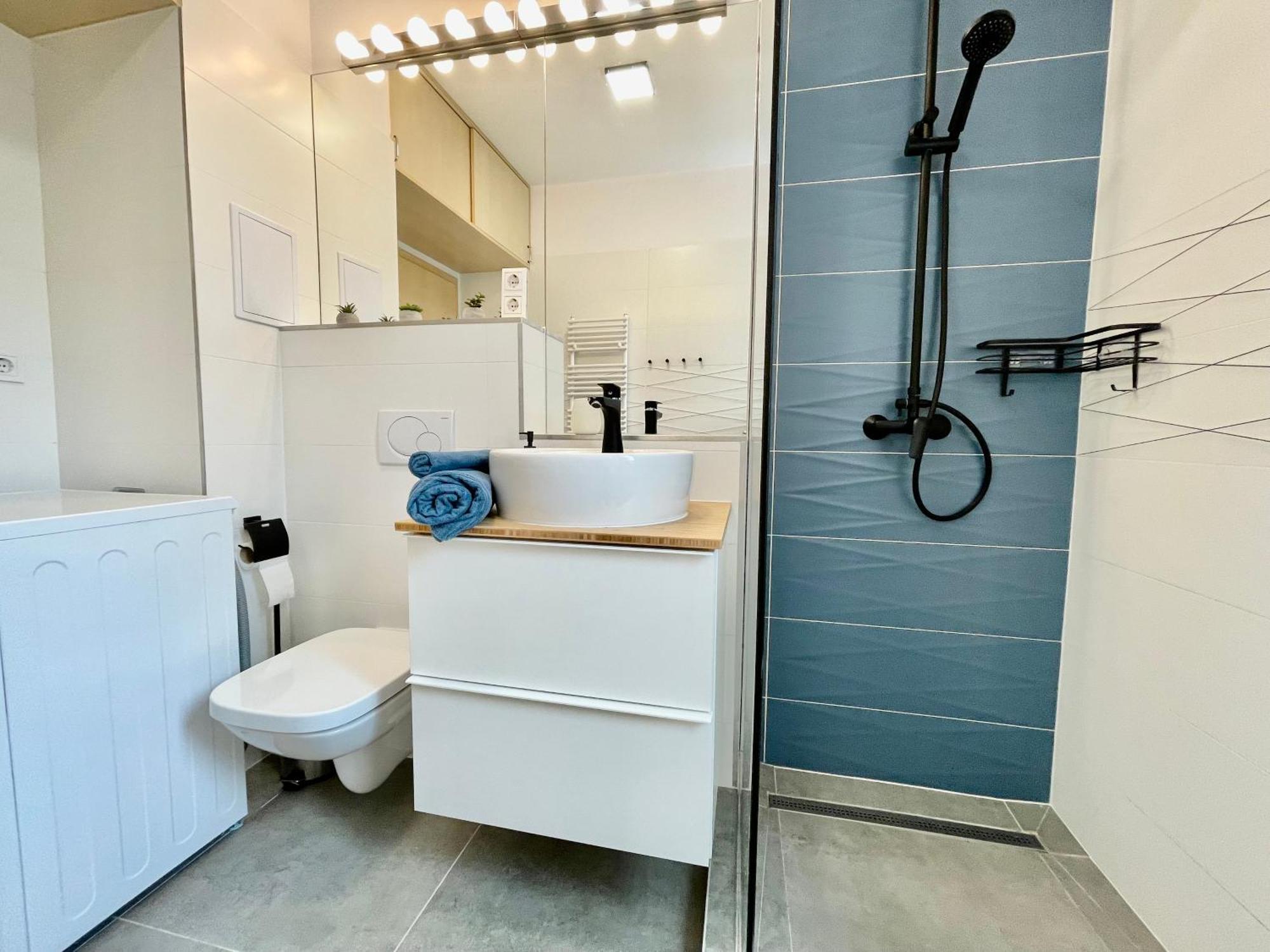 Feel Home Deluxe Corvin # Free Parking # Ac # Elevator Budapest Ngoại thất bức ảnh